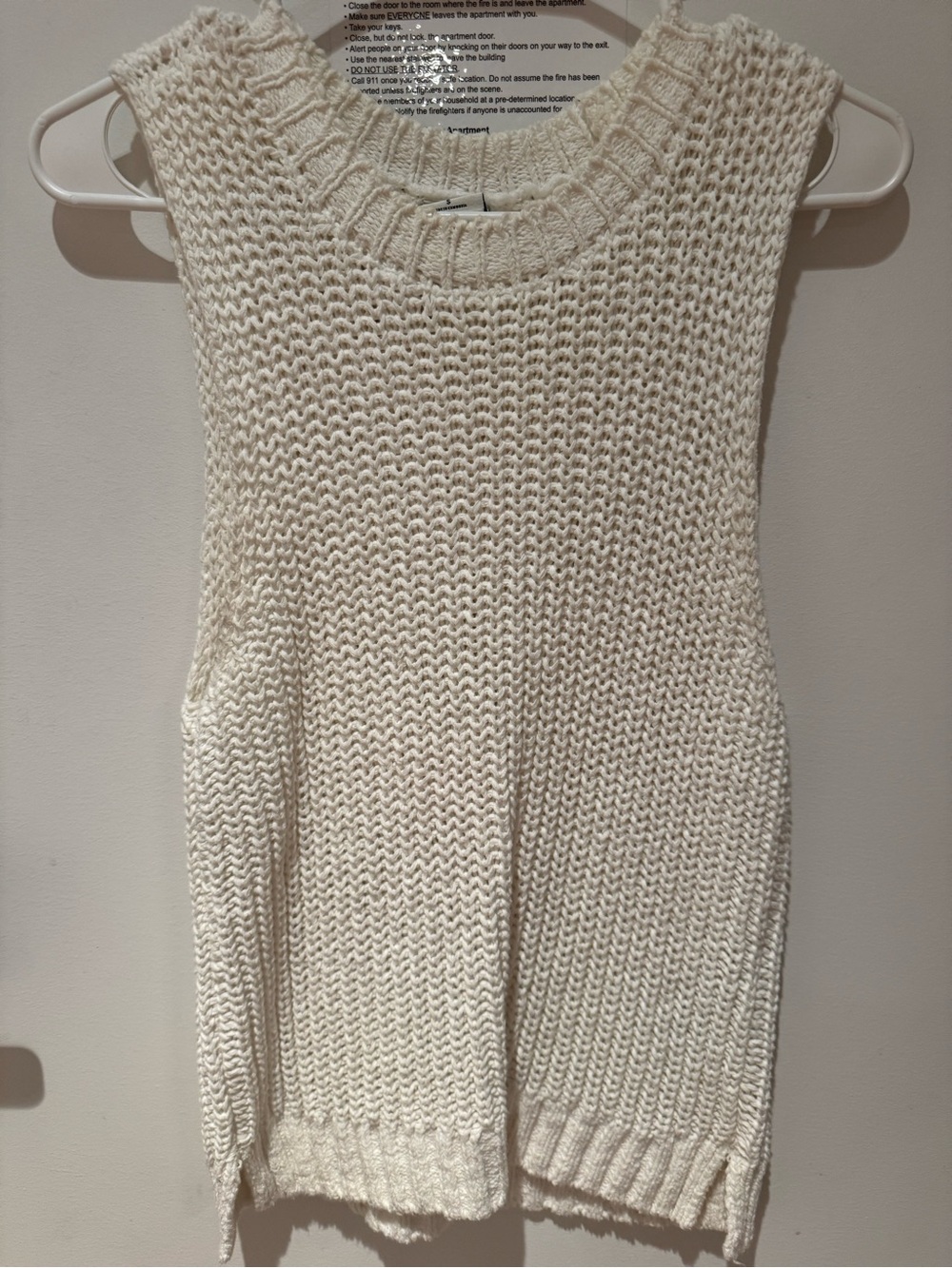 Abercrombie & Fitch Sleeveless Chunky Knit Sweater Vest